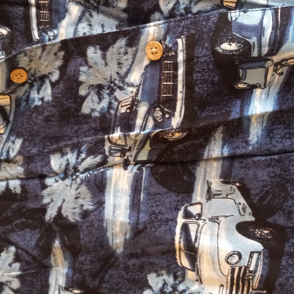 Men Shirt - Picture 3 of 4
